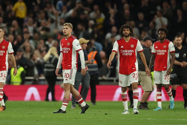<p>Arsenal's Emile Smith Rowe, Mohamed Elneny and Granit Xhaka look dejected</p>