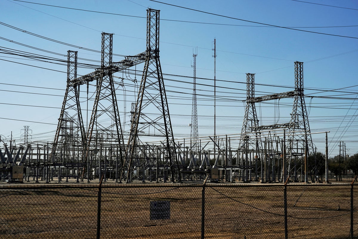 Texans Told To Conserve Energy As Six Power Plants Go Offline Amid Heatwave The Independent