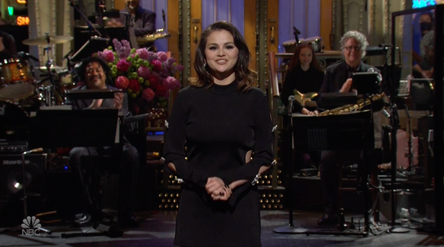 <p>Selena Gomez on SNL</p>