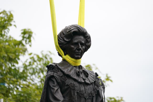<p>A statue of Margaret Thatcher is lowered into place in her home town of Grantham, Lincolnshire</p>