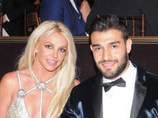 Britney Spears thanks wedding dress designer Versace for making her look like a ‘princess’