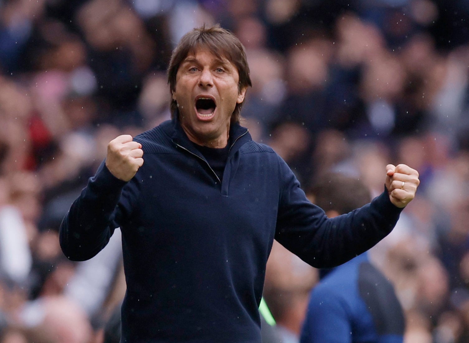 Antonio Conte could steer Spurs to top four