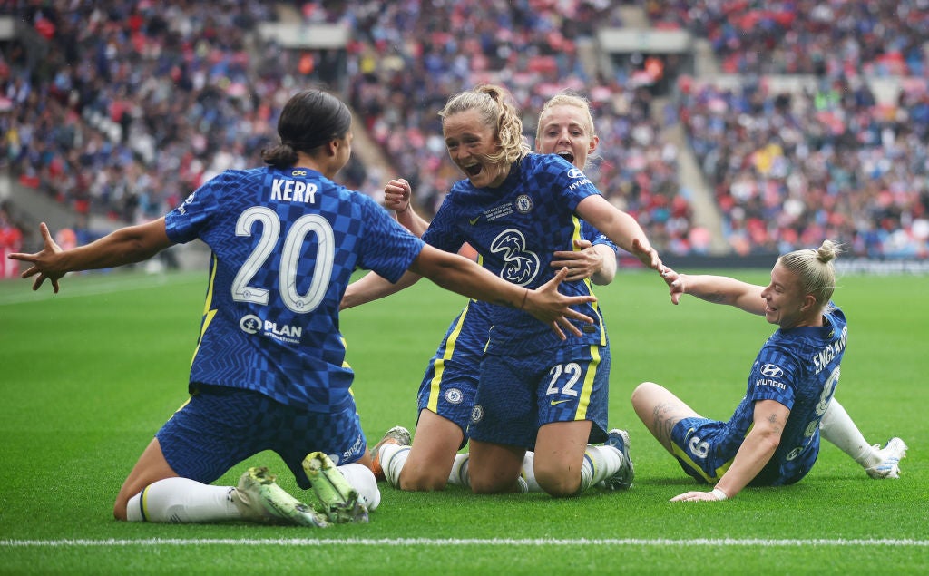 Erin Cuthbert (centre) celebrates after scoring Chelsea’s second