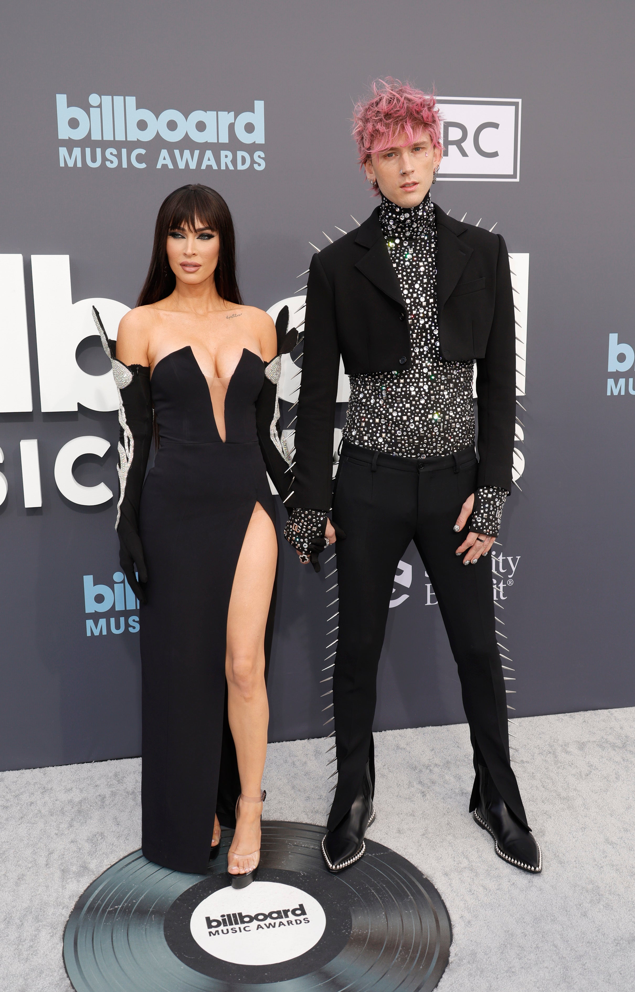 MGK and Megan Fox pose on red carpet at Billboard Music Awards