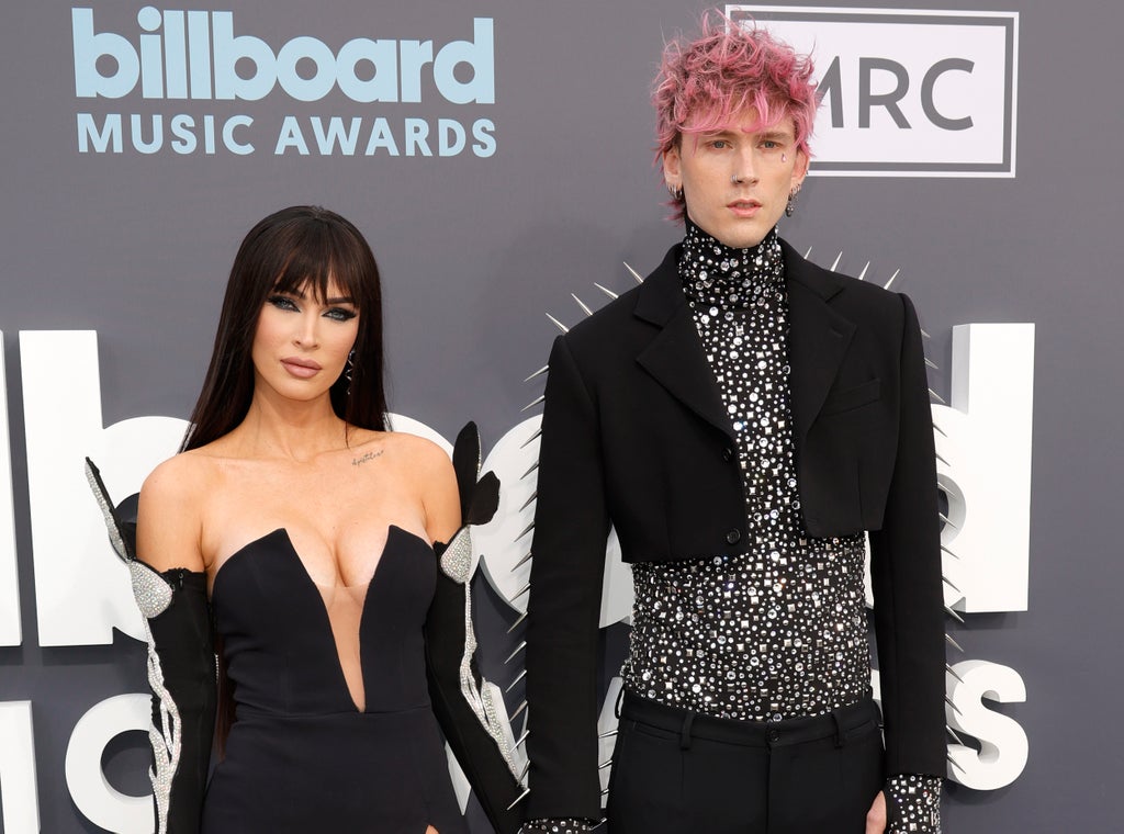Machine Gun Kelly wears $30,000 manicure on Billboard Music Awards red carpet as he poses with Megan Fox