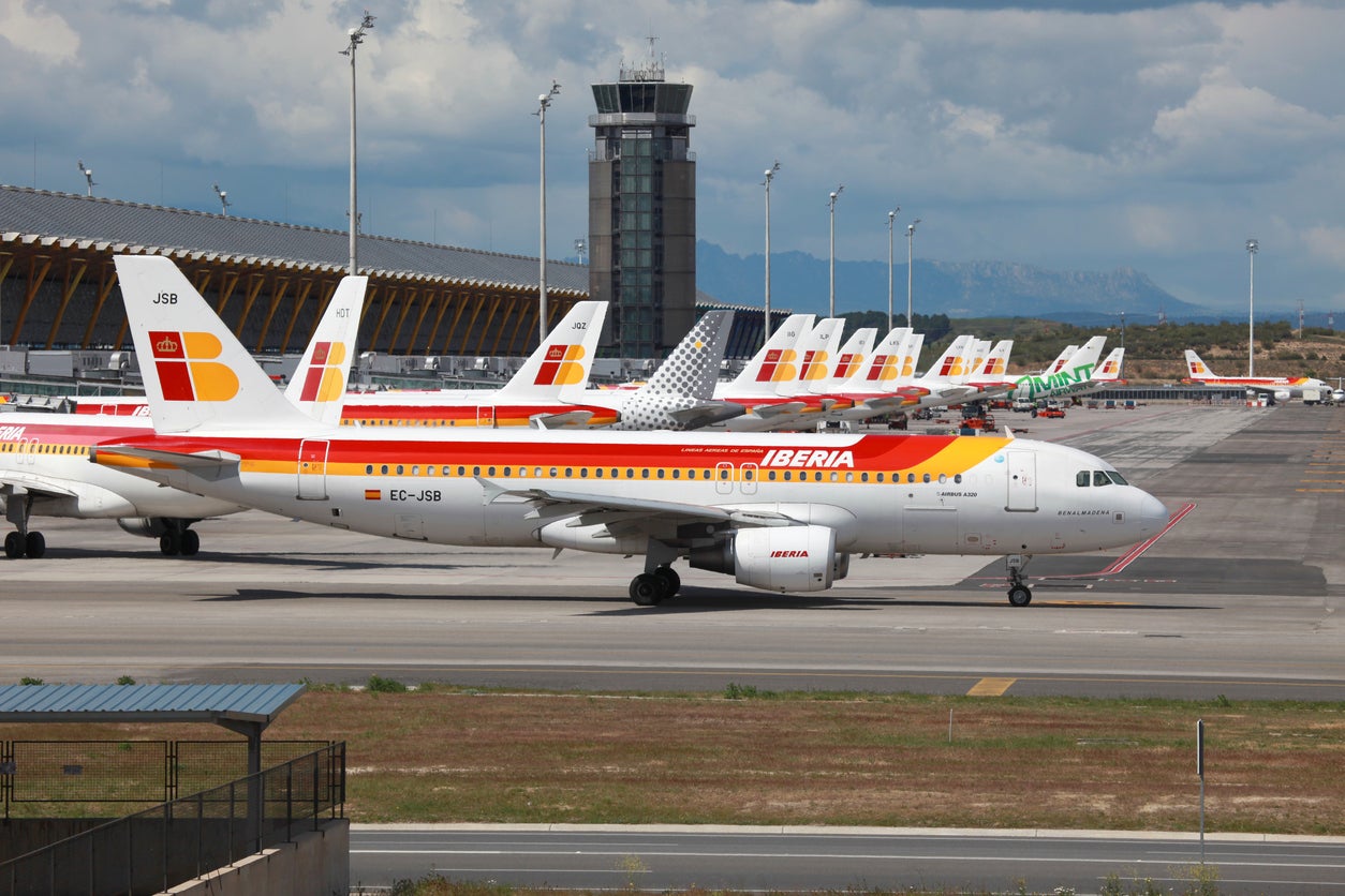 Spanish airline Iberia has confirmed that masks onboard will remain