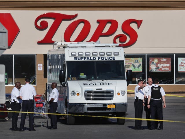 <p>Police investigating the shooting at Tops Friendly Market in Buffalo, New York</p>