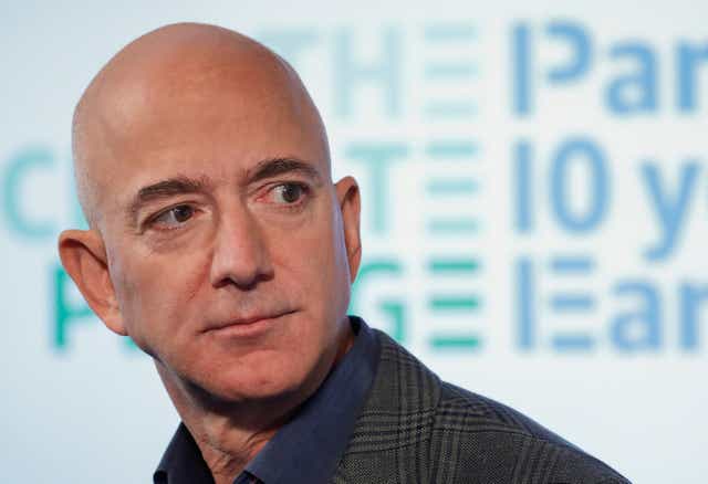 <p>El dueño de Amazon criticó la postura del gobierno para reducir la inflación </p>
