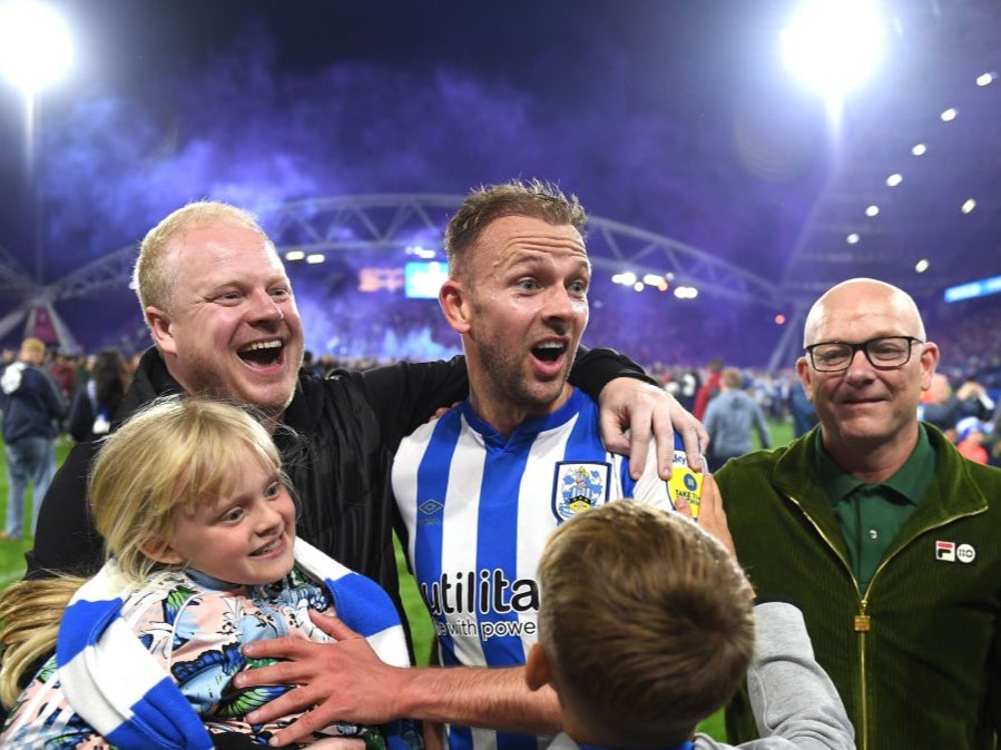 Jordan Rhodes celebrates after Huddersfield win the play-off semi-final