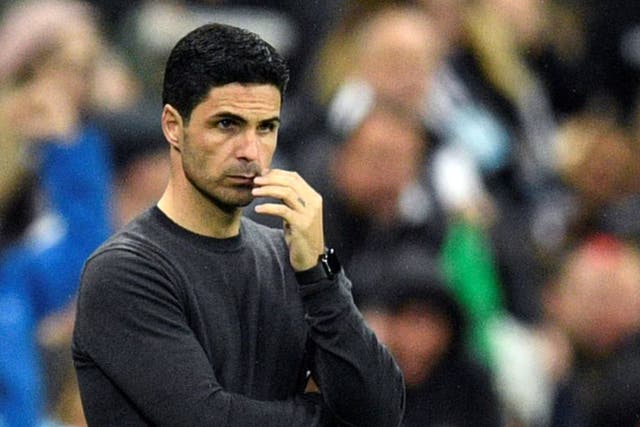 <p>Mikel Arteta looks on during his side’s defeat</p>