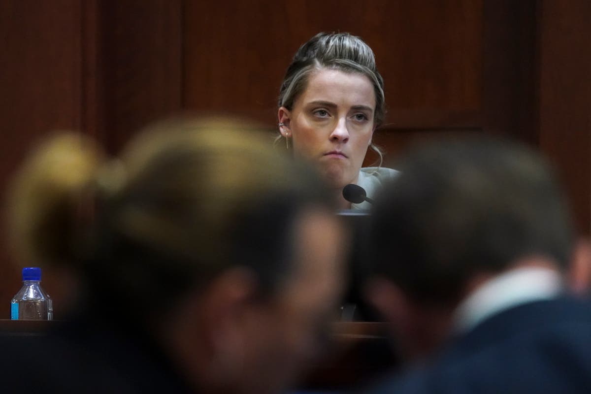 Amber Heard’s sister was ‘terrified’ of ‘violent’ sibling and feared she’d kill Johnny Depp, friend says Amber Heard’s sister was ‘terrified’ of ‘violent’ sibling and feared she’d kill Johnny Depp, friend says