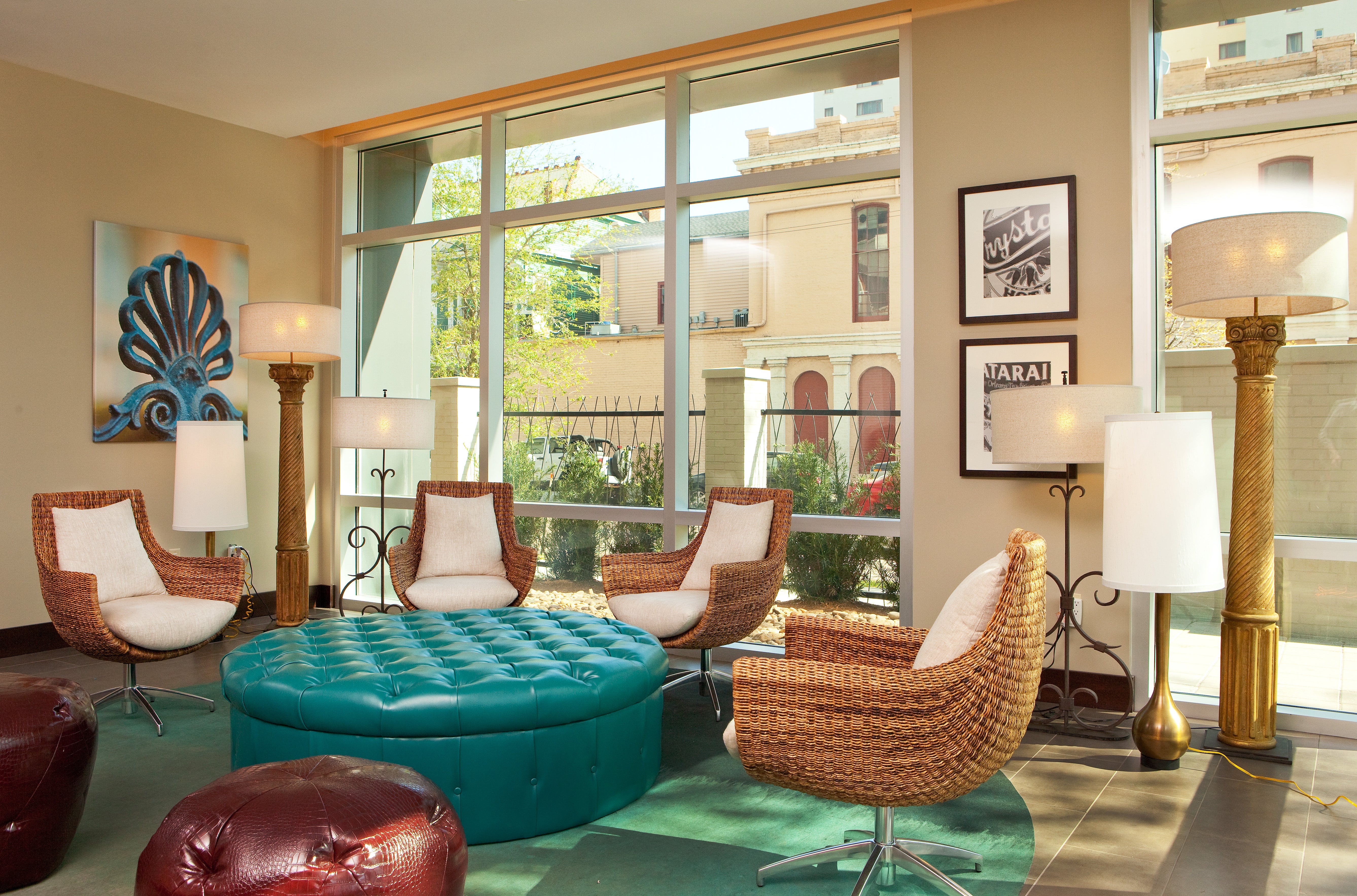 Enjoy stylish surroundings in New Orleans Hotel Indigo New Orleans Garden District