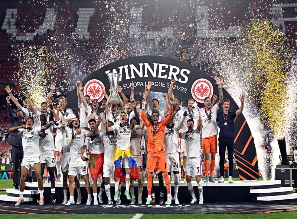 <p>Eintracht Frankfurt have won their first European trophy in 42 years </p>