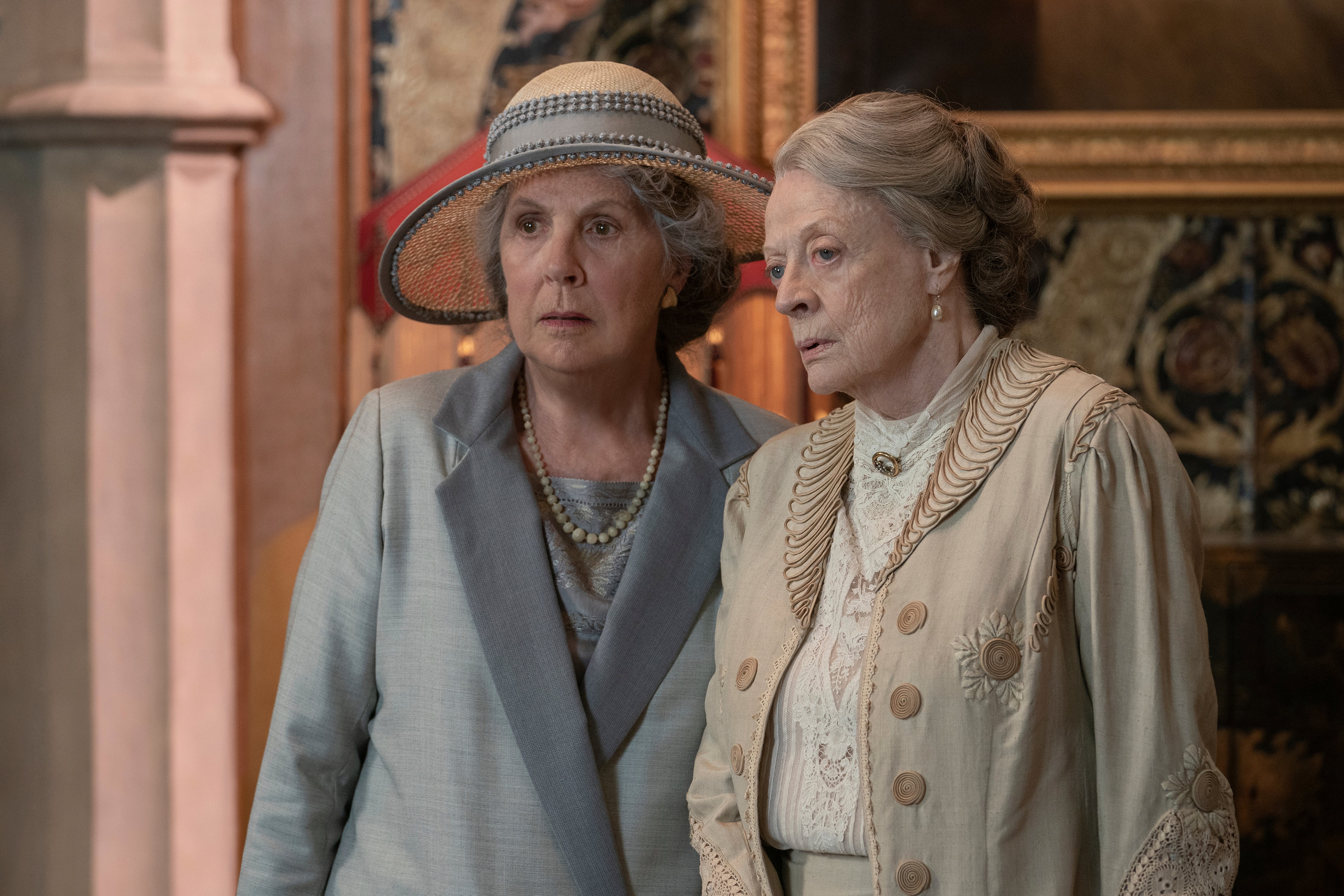 Downton Abbey 'makes secret return' as surprise revival series reportedly  begins filming