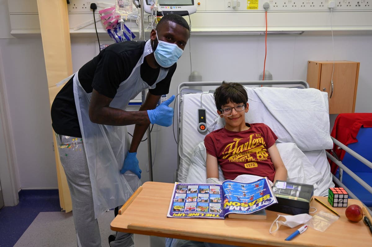 Antonio Rudiger makes farewell visit to local hospital ahead of Chelsea exit