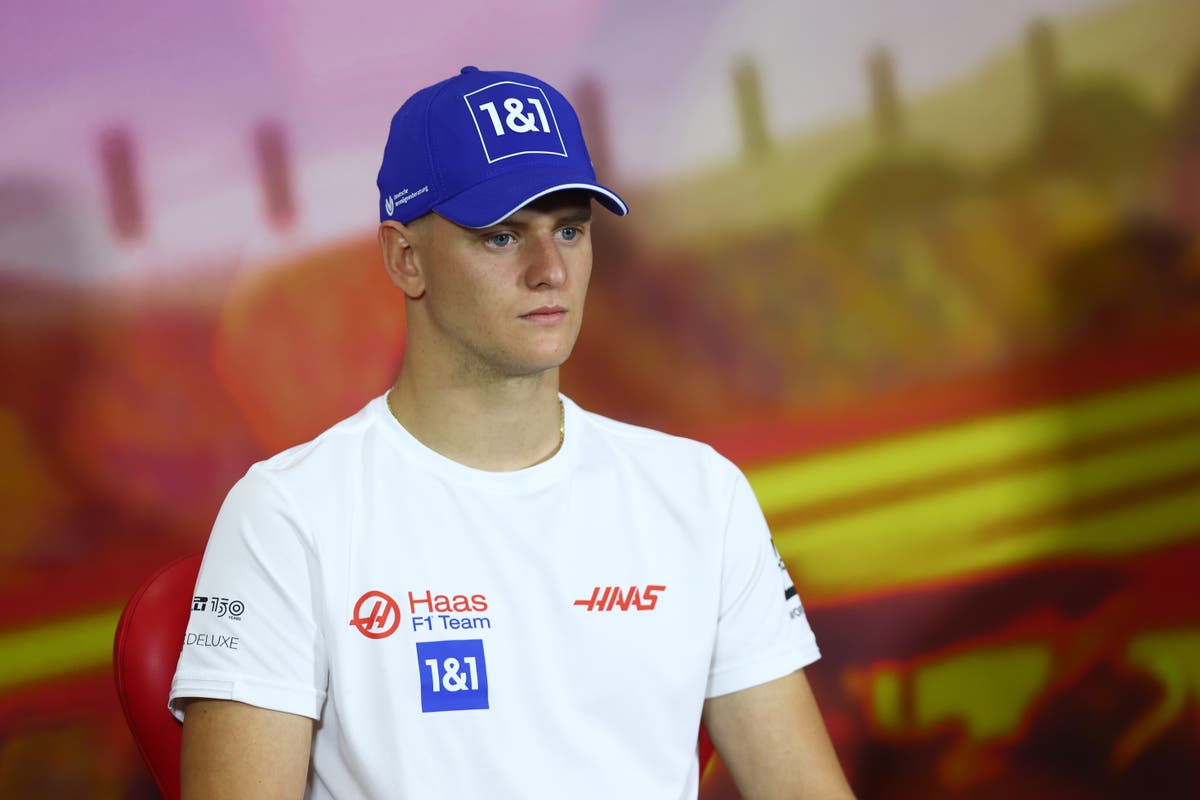 Mick Schumacher could be replaced by ‘queue’ of potential F1 drivers at Haas, warns Gunther Steiner