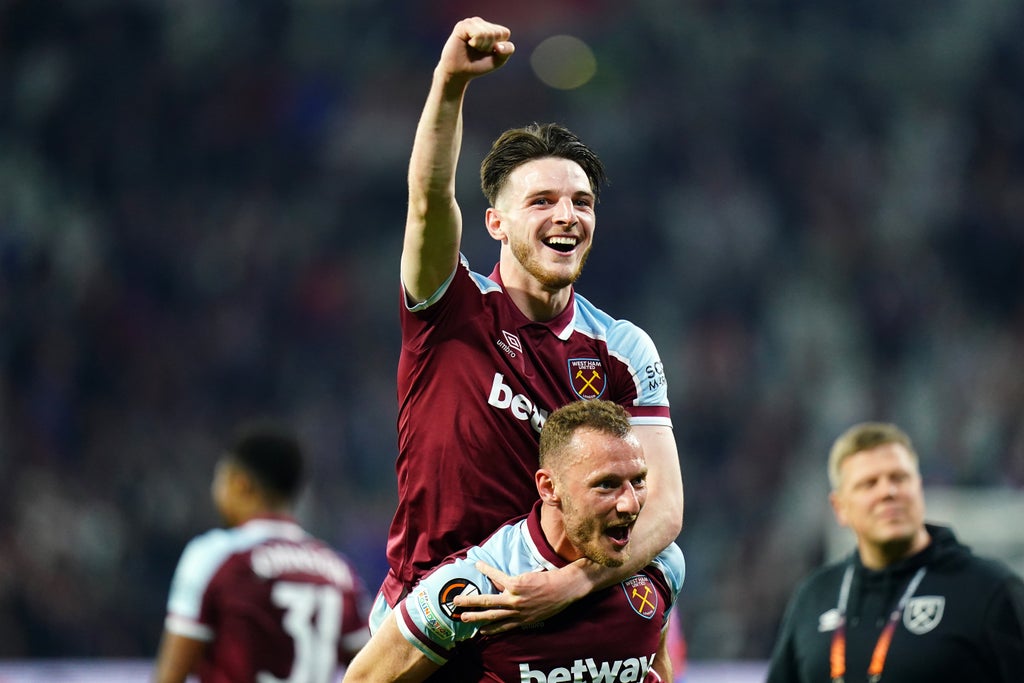 Declan Rice to turn down Manchester United to stay at West Ham