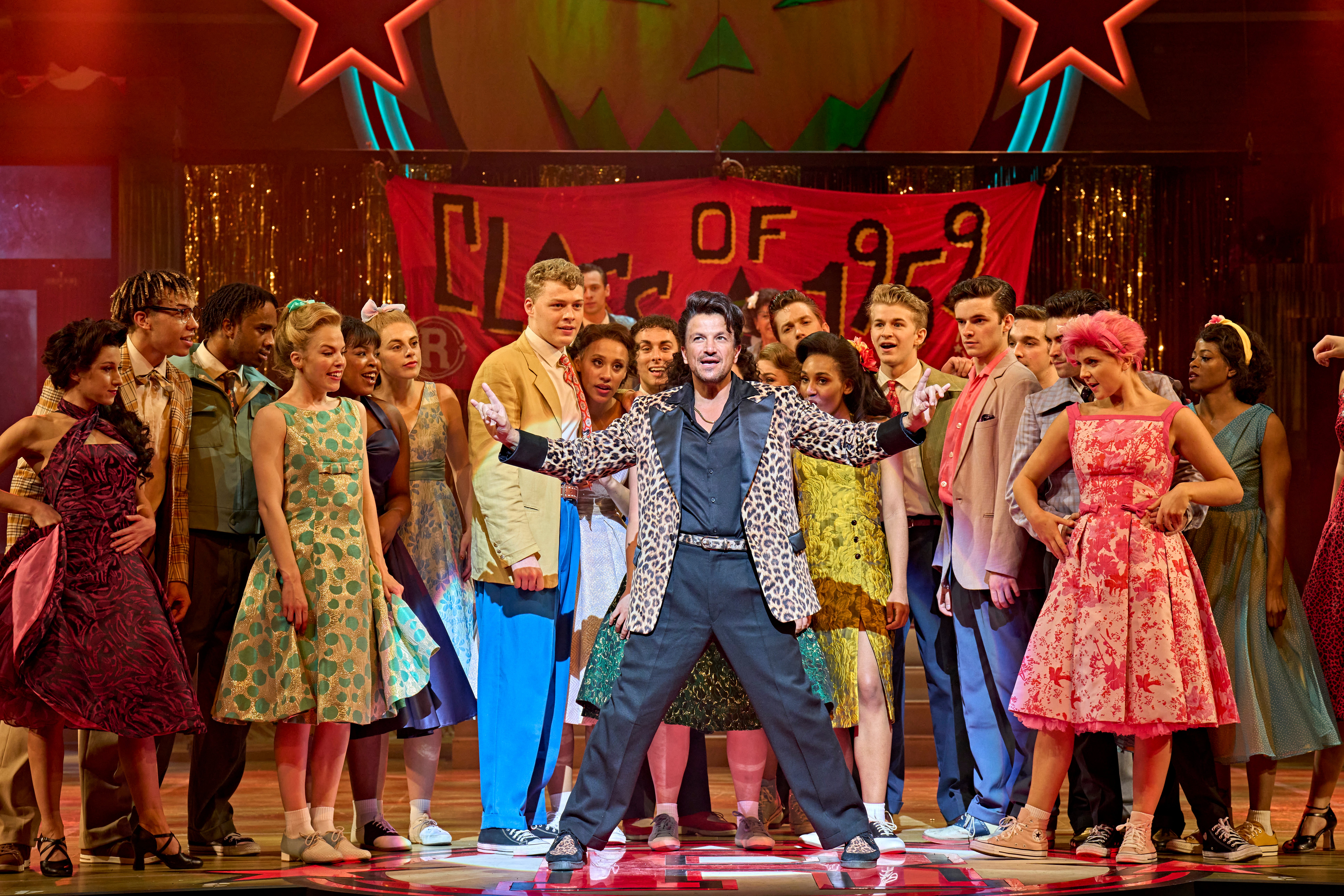 Peter Andre and the cast of ‘Grease'