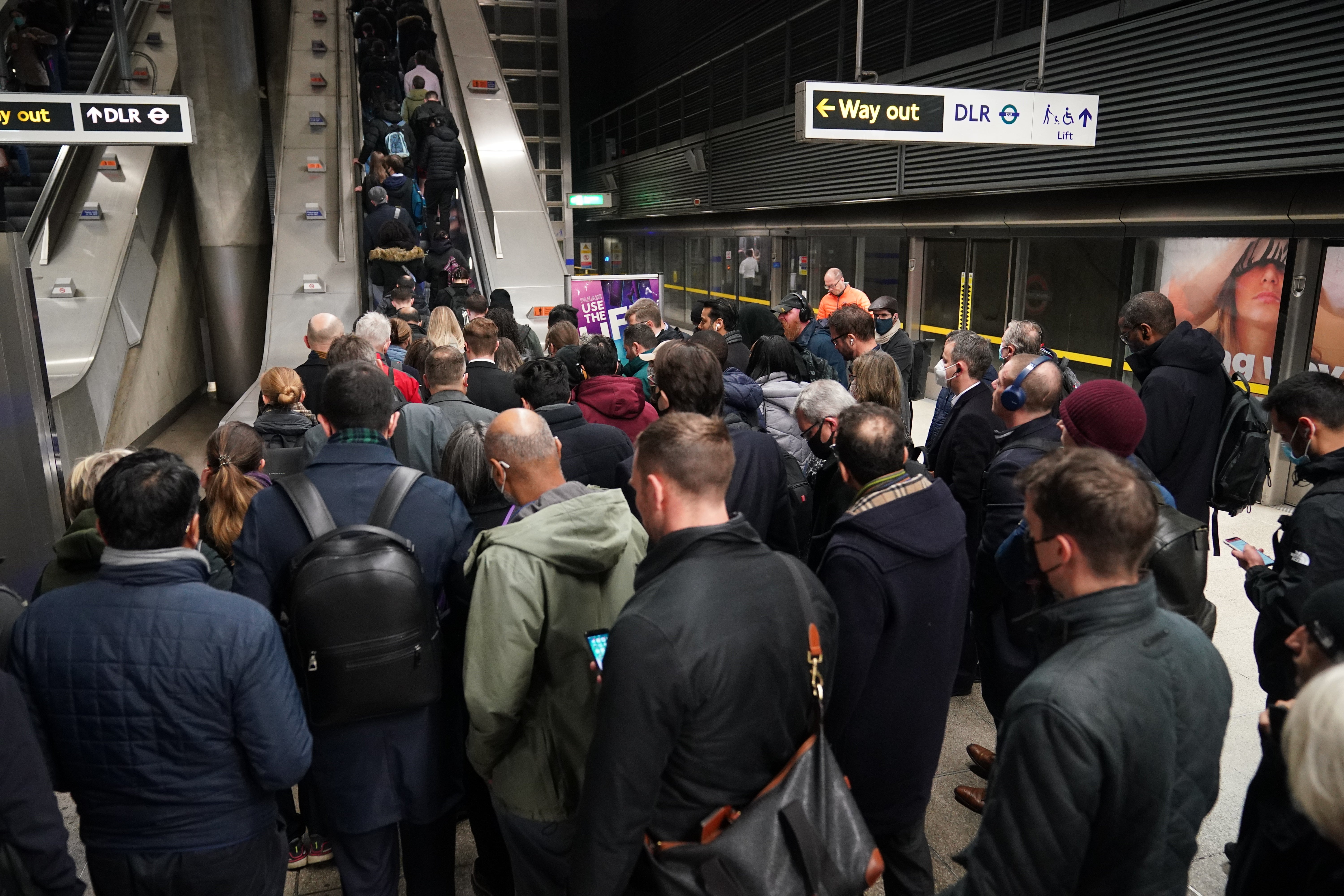 Travel chaos warned as rail and London Underground workers strike