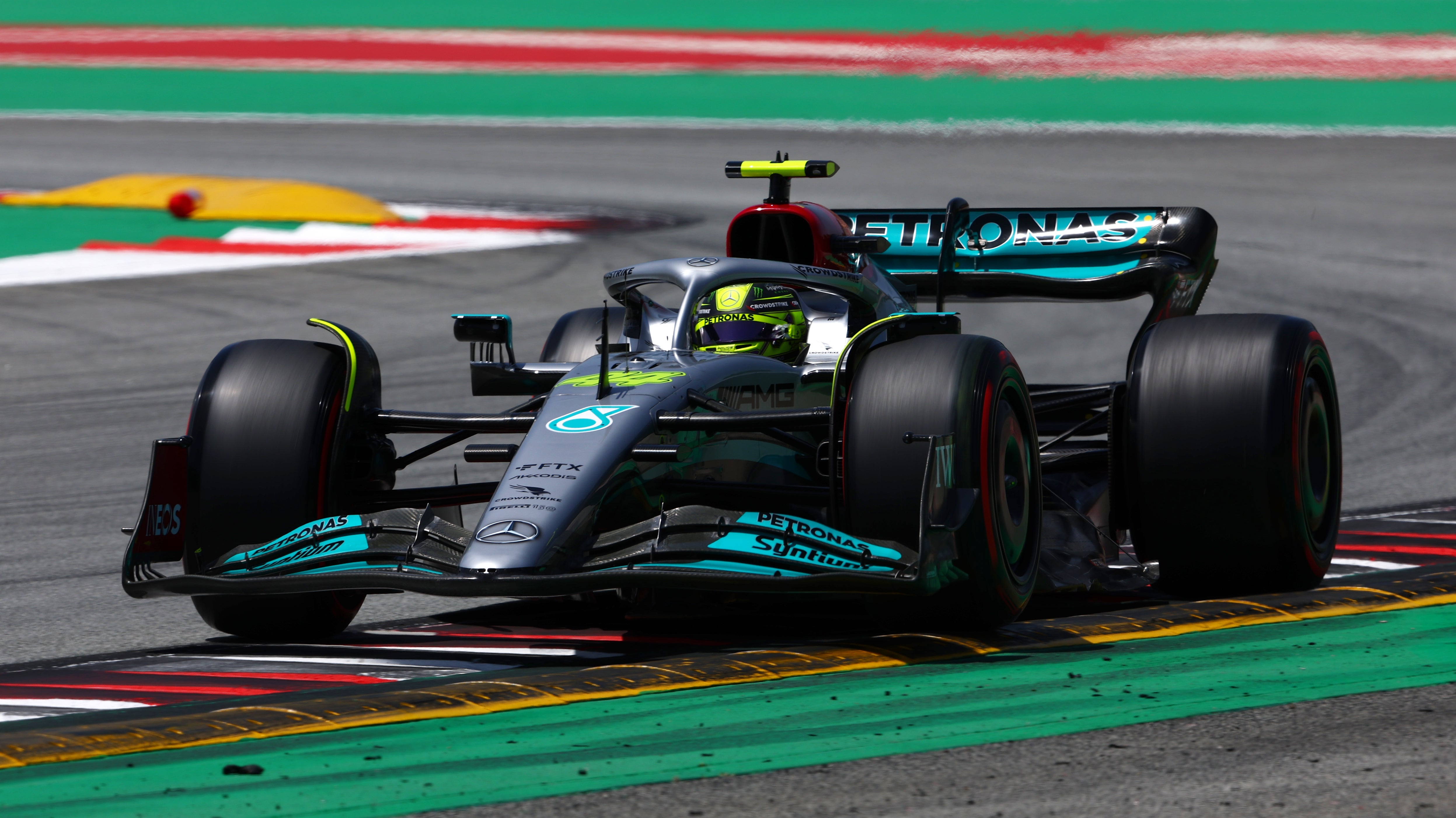 Lewis Hamilton will start the Spanish Grand Prix in sixth place