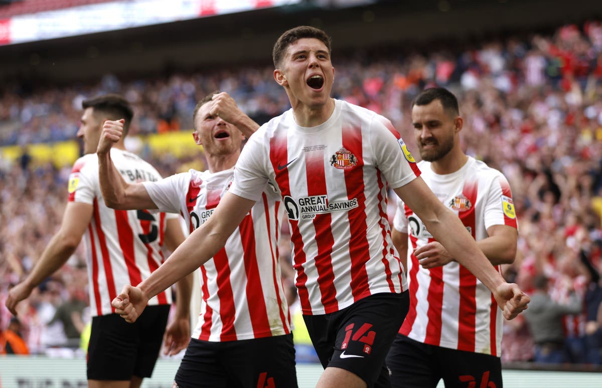 Sunderland end play-off hoodoo to secure promotion to the Championship