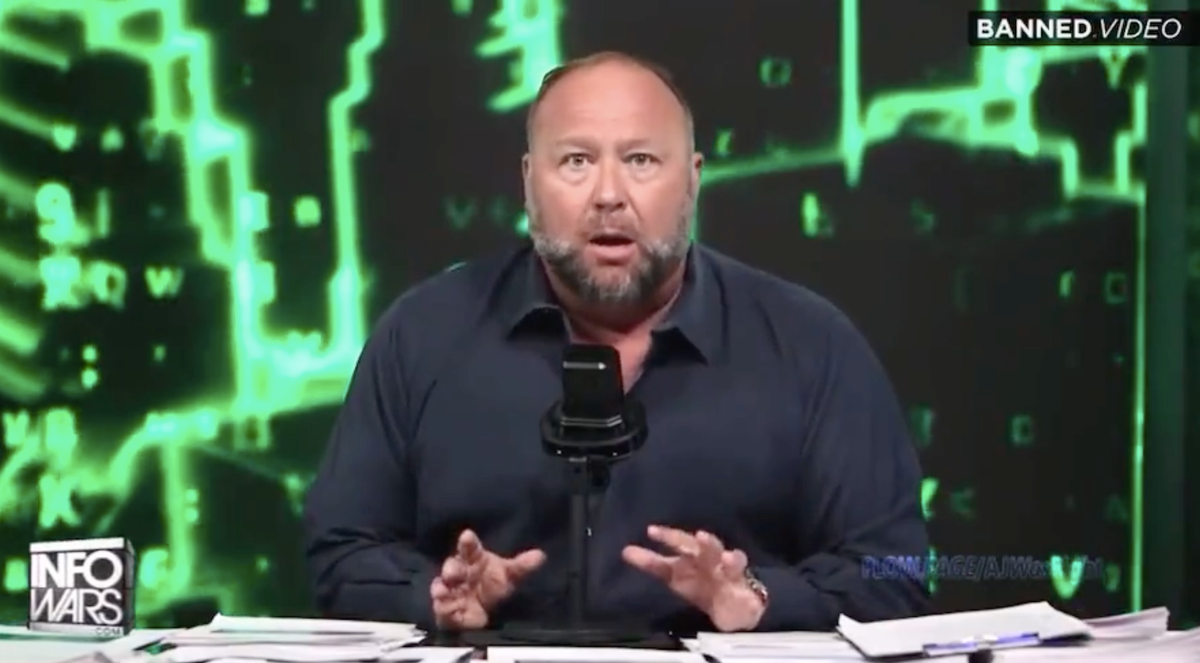 Alex Jones threatens to cut off finger with knife to ‘salute’ Infowars audience