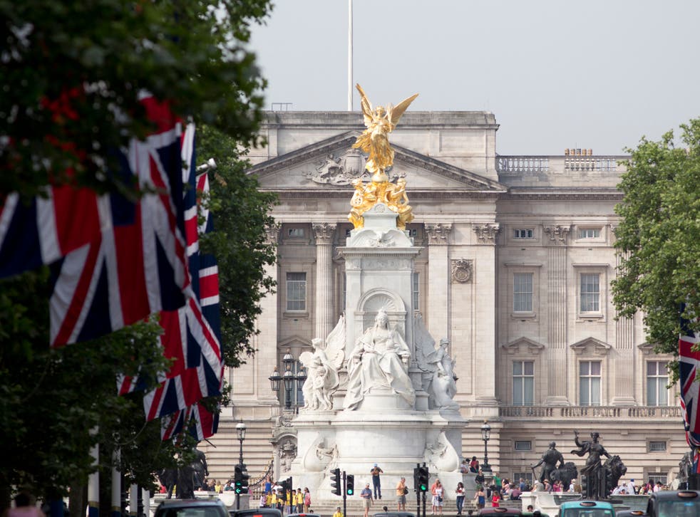 <p>The Queen Victoria Memorial outside Buckingham Palace, where the Platinum Jubilee Pageant will conclude</p>