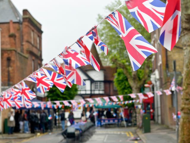 <p>The council has warned residents that flags may pose a safety risk to  <a href="https://www.independent.co.uk/news/uk/home-news/police-officers-police-cumbria-police-union-cctv-b2816652.html"></a>drivers and pedestrians</p>