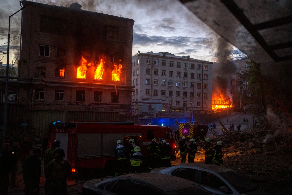 Belediye Başkanı Vitali Klitschko, Ukrayna'nın başkenti Kiev'de çok sayıda patlamanın olduğunu söyledi.