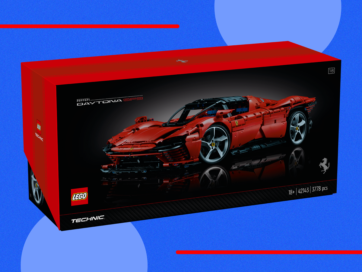 1:8 scale Lego Ferrari Daytona SP3 revealed
