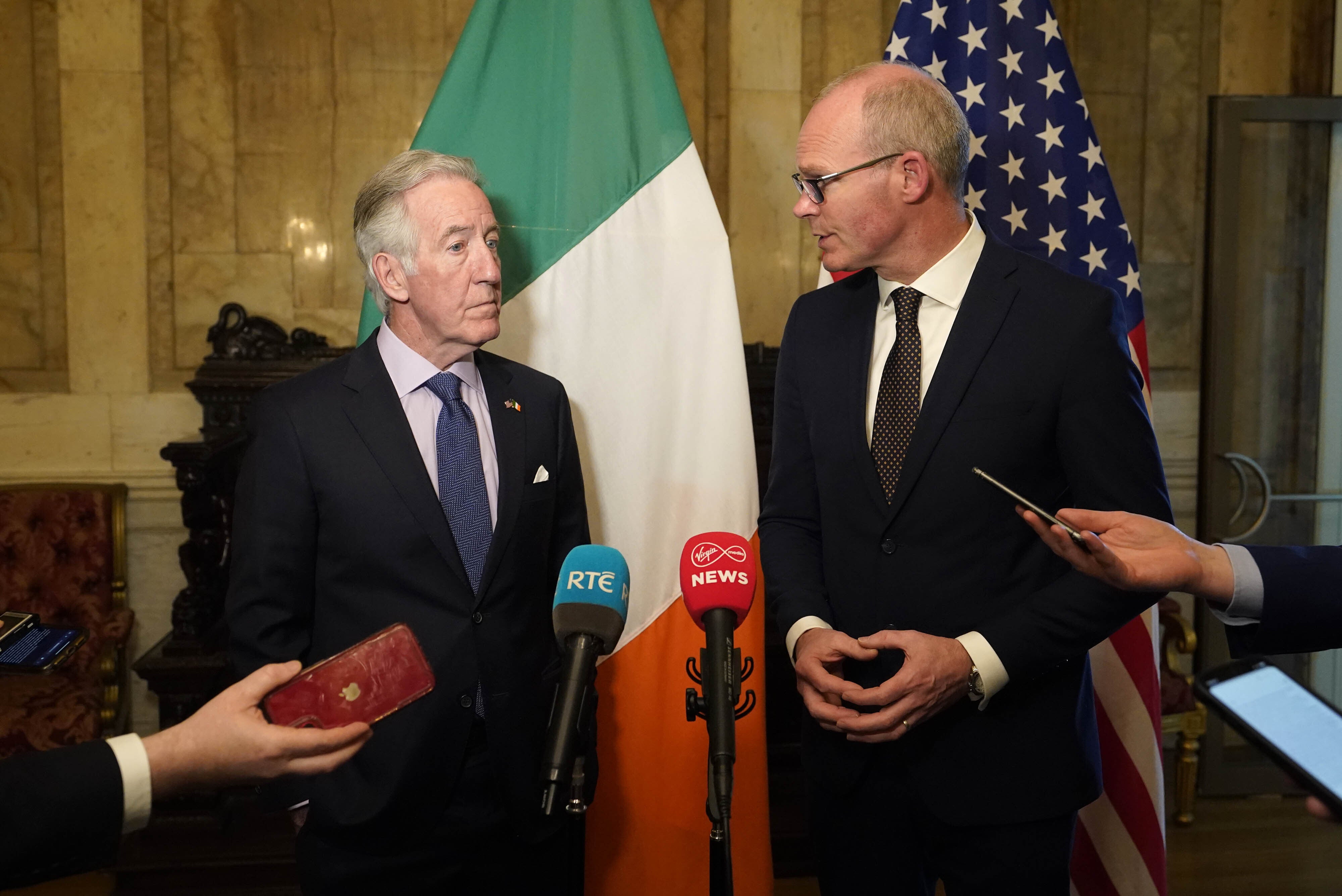 Senior US Democrat Richard Neal (left) and Irish Minister for Foreign Affairs Simon Coveney (Niall Carson/PA)