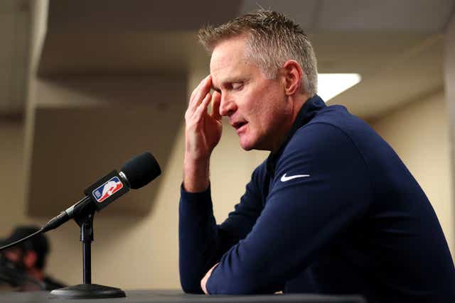 <p>Steve Kerr speaks to the media after the Texas school shooting </p>