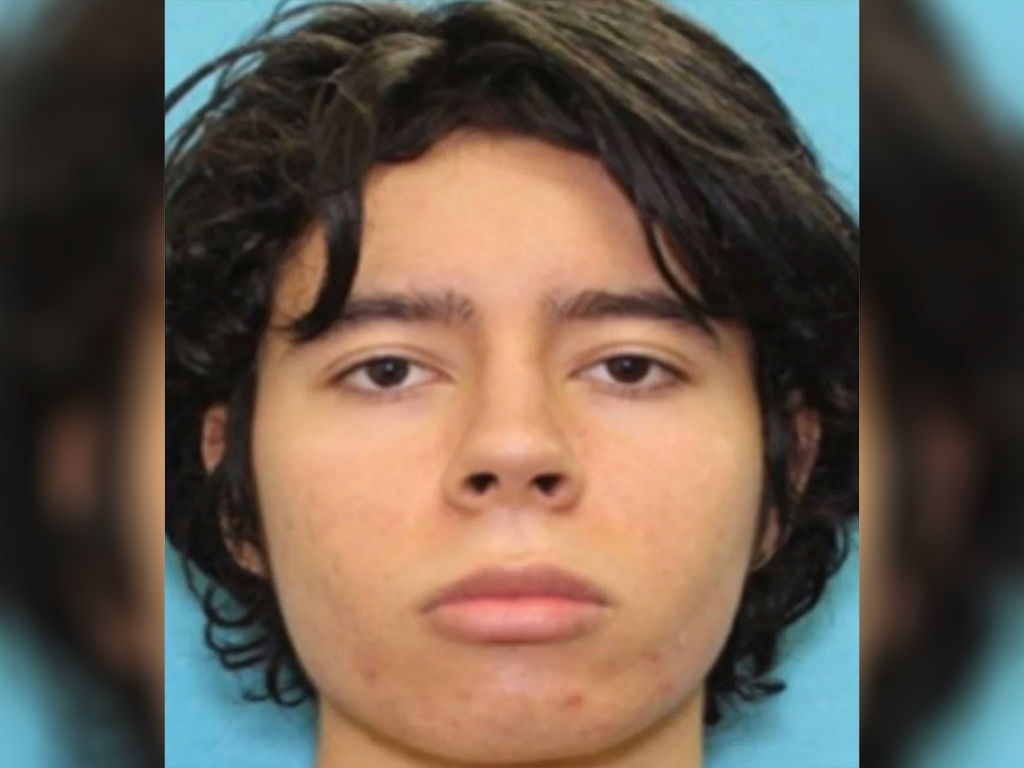 Mum of Texas gunman Salvador Ramos breaks silence and says son ‘wasn’t a violent person’
