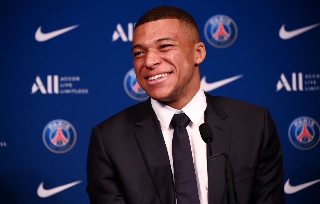 Mbappe decided to remain at PSG