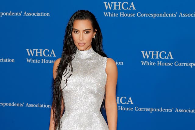 <p>Kardashian se una a una larga lista de celebridades que condenaron lo ocurrido en Uvalde, Texas </p>