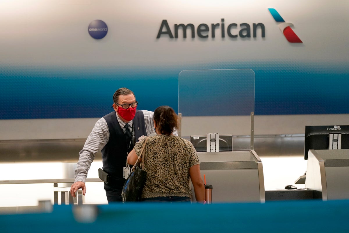 American Airlines arızası geçici olarak 12.000 uçuşu durdurmakla tehdit ediyor