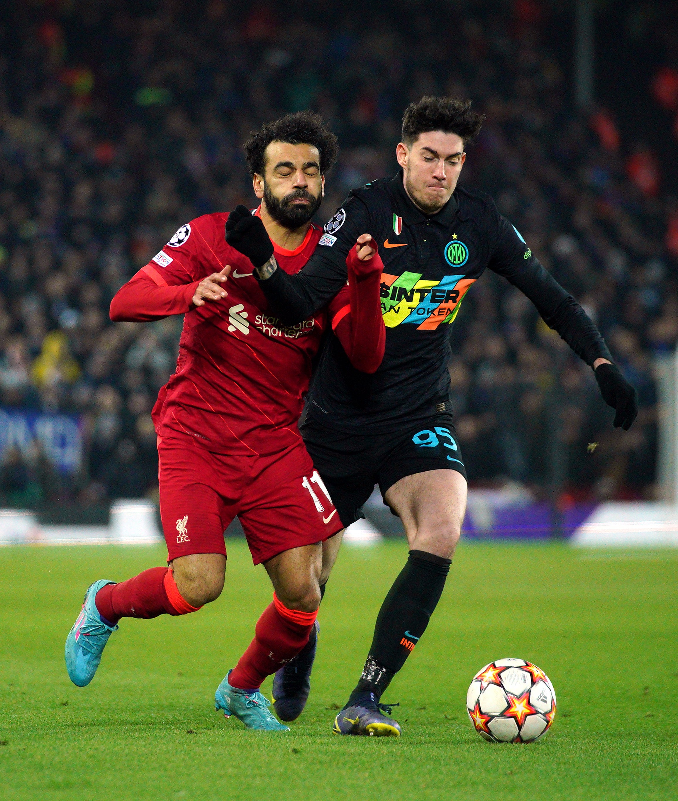 Liverpool’s Mohamed Salah, left, and Inter Milan’s Alessandro Bastoni battle for the ball (Peter Byrne/PA)