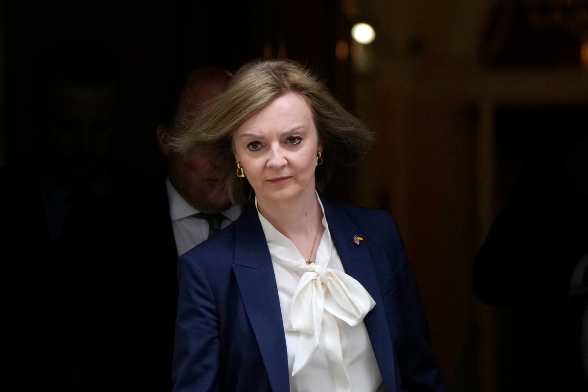 Putin ‘holding the world to ransom’ over food, says Liz Truss