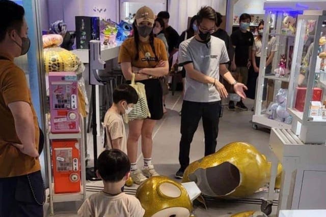 <p>A Hong Kong toy shop was forced to apologise and refund family in full for shattered Teletubby incident</p>