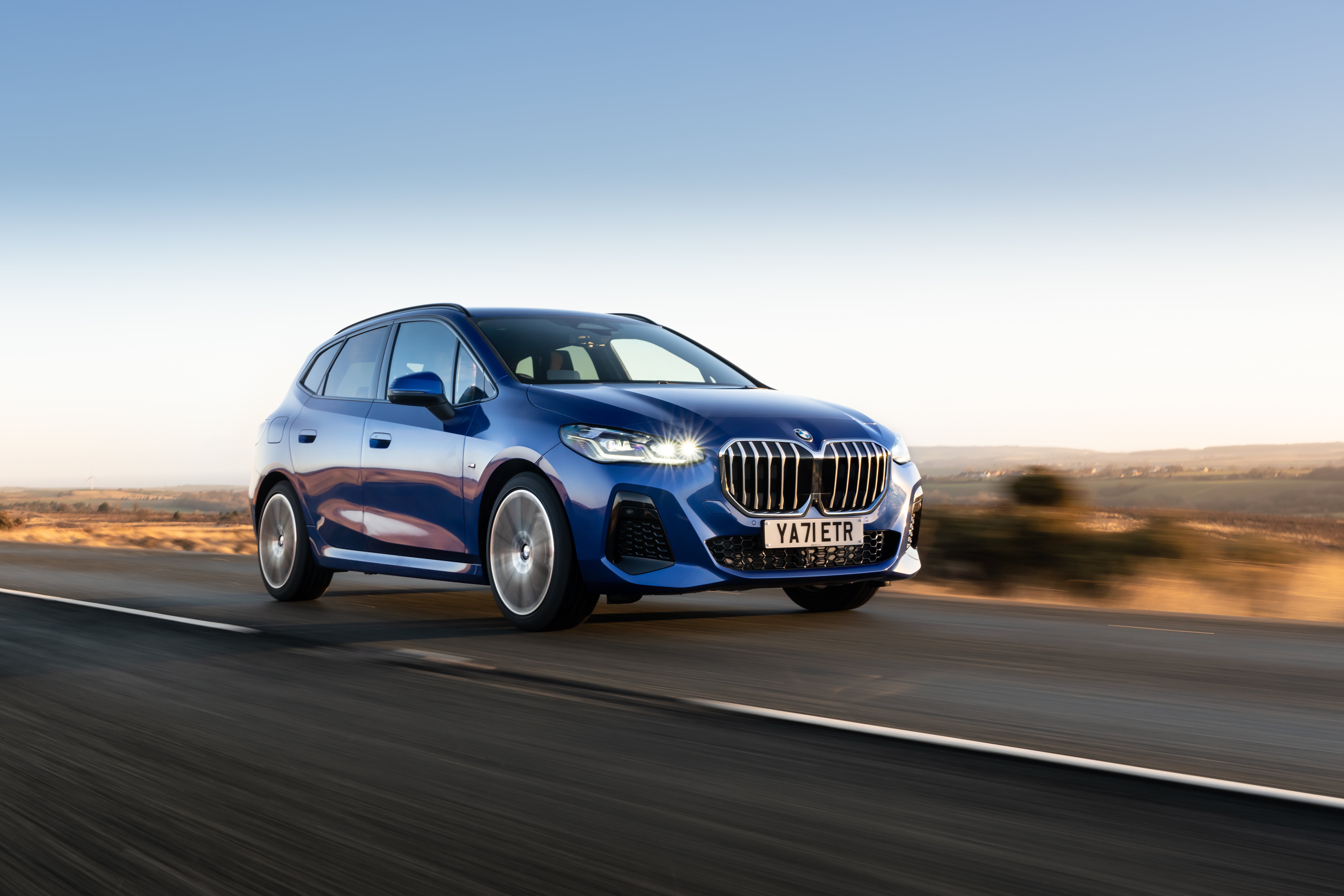 The famous ‘kidney’ grille finds itself rather garishly chromed and enlarged, stretched and bent up into the bonnet line, which leaves it looking almost comically aggressive, like an angry chihuahua