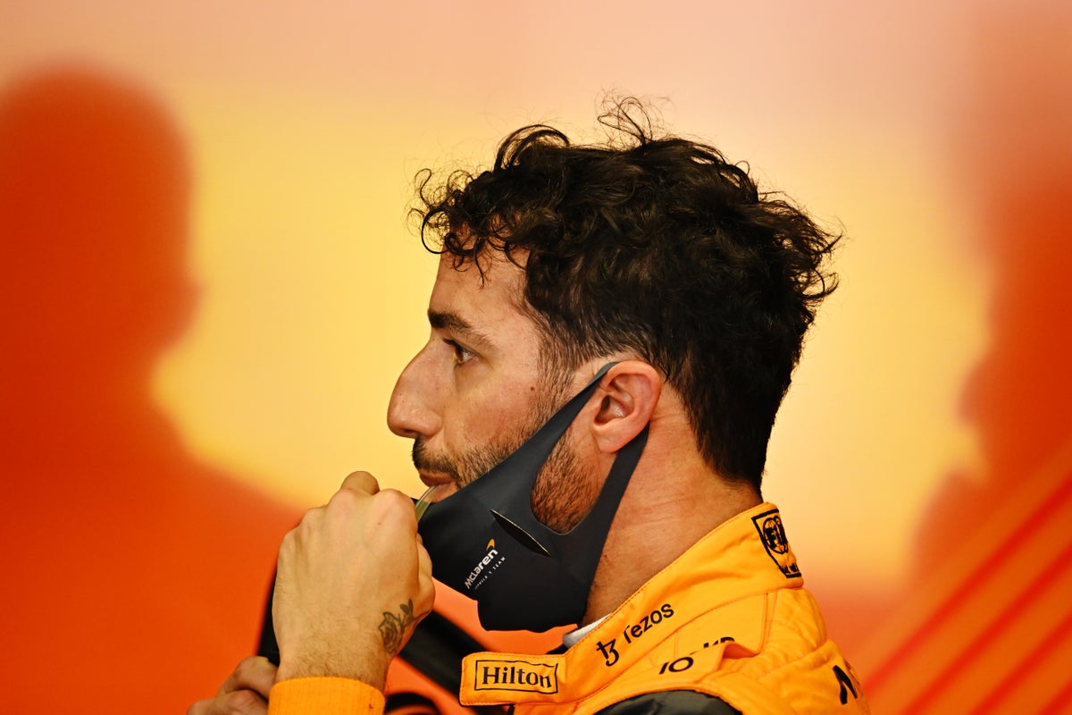 F1 LIVE: McLaren boss comments on Daniel Ricciardo’s future as Christian Horner criticises Mercedes ‘bias’