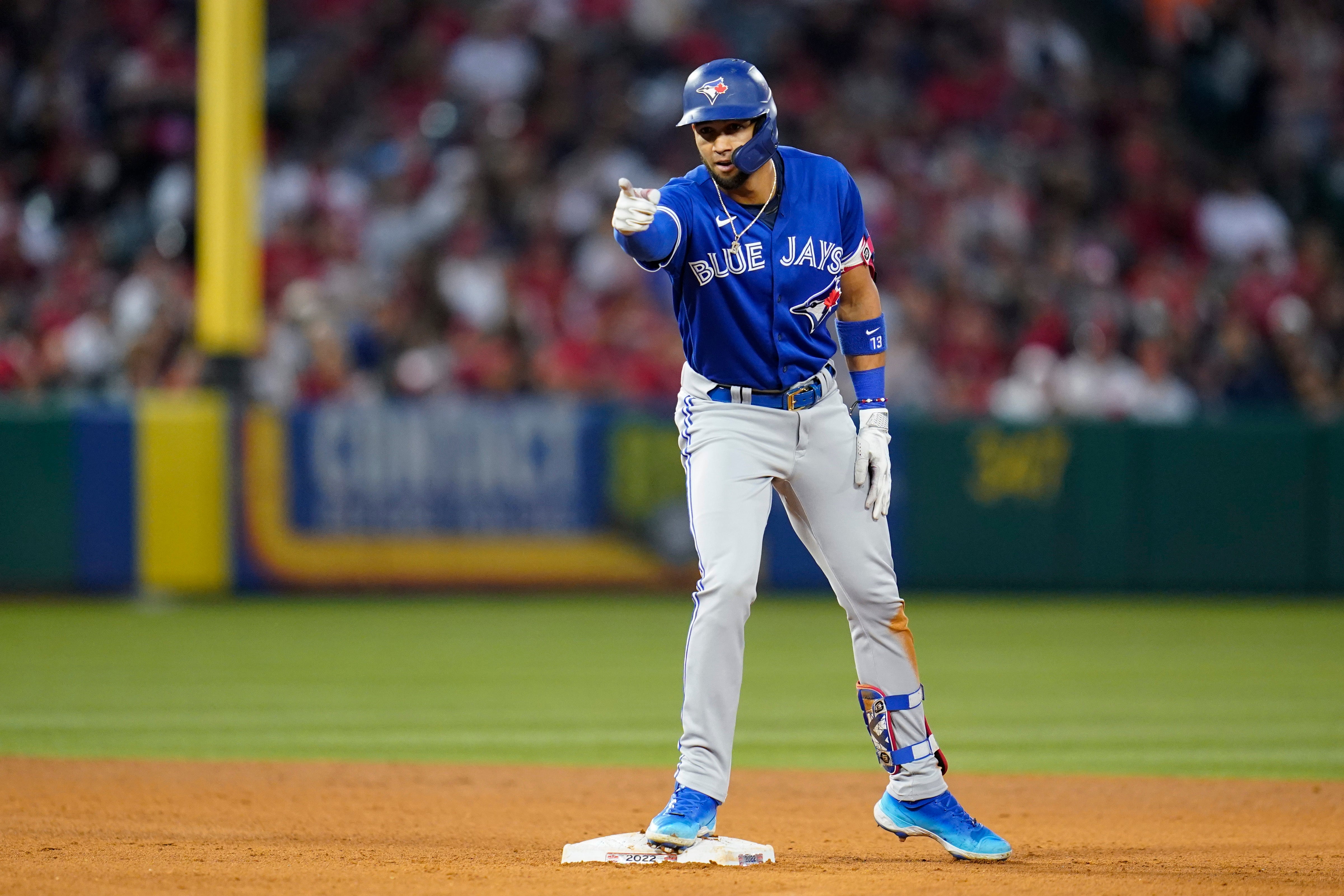 Azulejos remontan en 9no inning y ganan 4-3 sobre Angelinos | Independent  Español