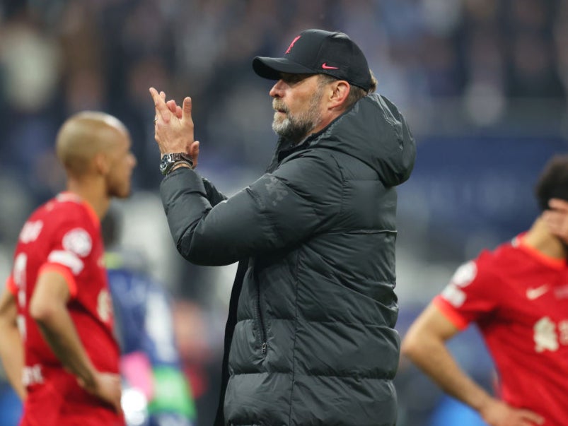 <p>Jurgen Klopp applauds Liverpool’s fans at full-time</p>
