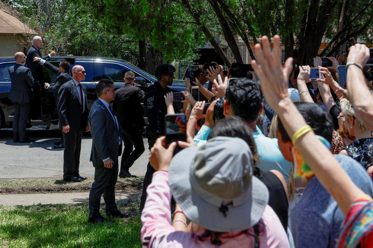 Biden met by protesters on Uvalde school visit: &lsquo;Do something&rsquo;