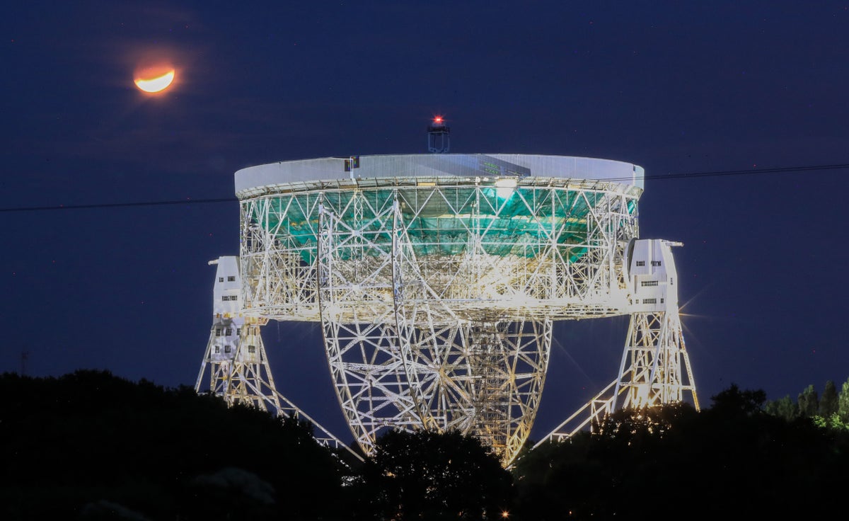 How a hat box inspired the Jodrell Bank Observatory telescope