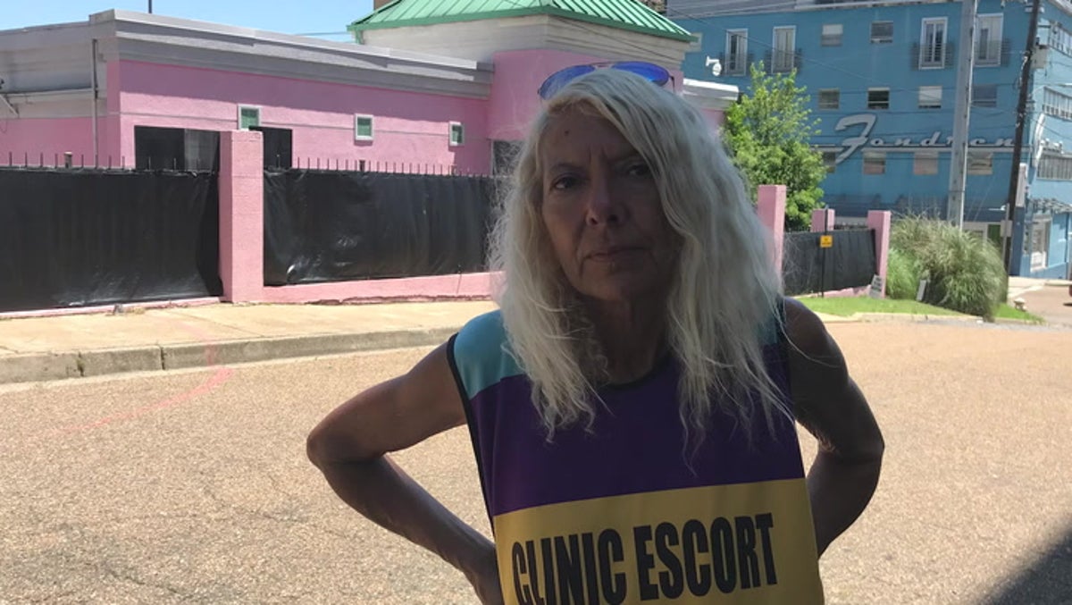 The struggle to save Mississippi’s last abortion clinic