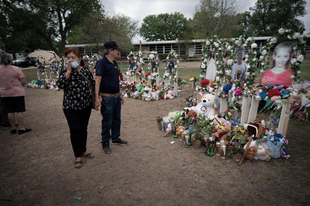 Probe could shed light on police time lapse in Uvalde deaths