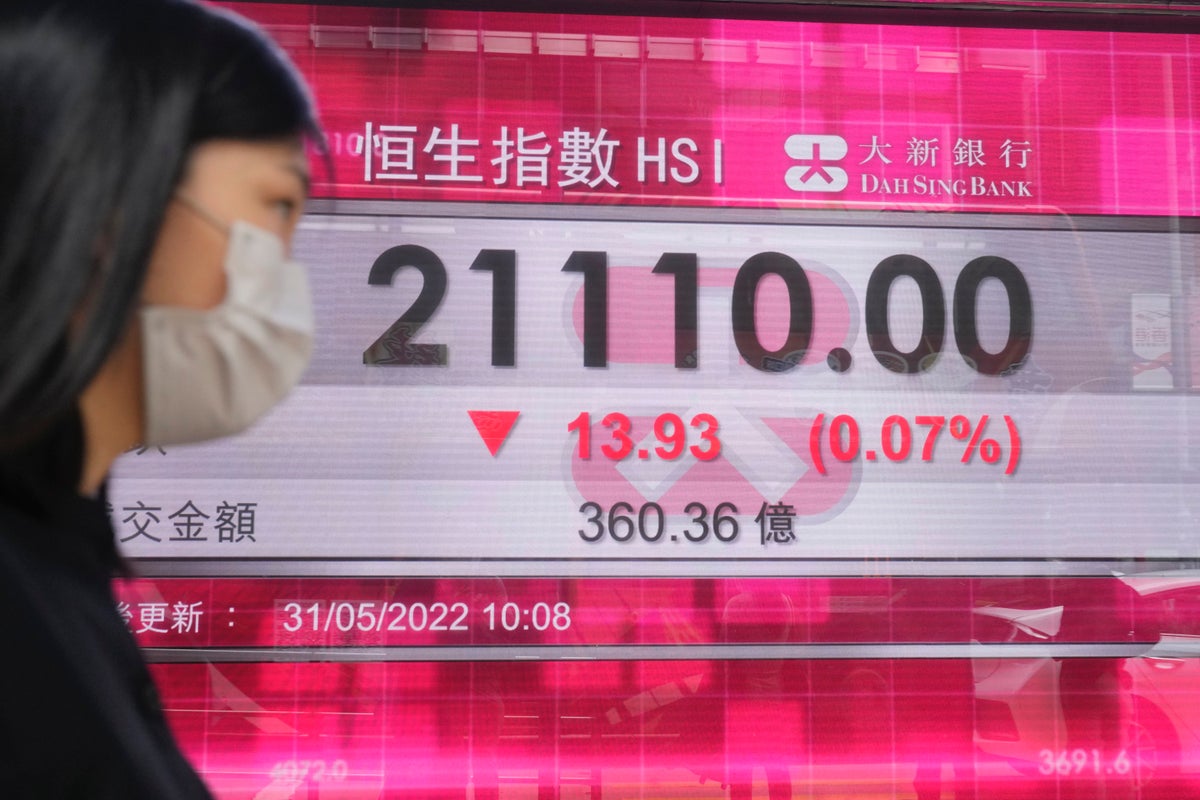 Asian stocks mixed, oil prices shoot past $115