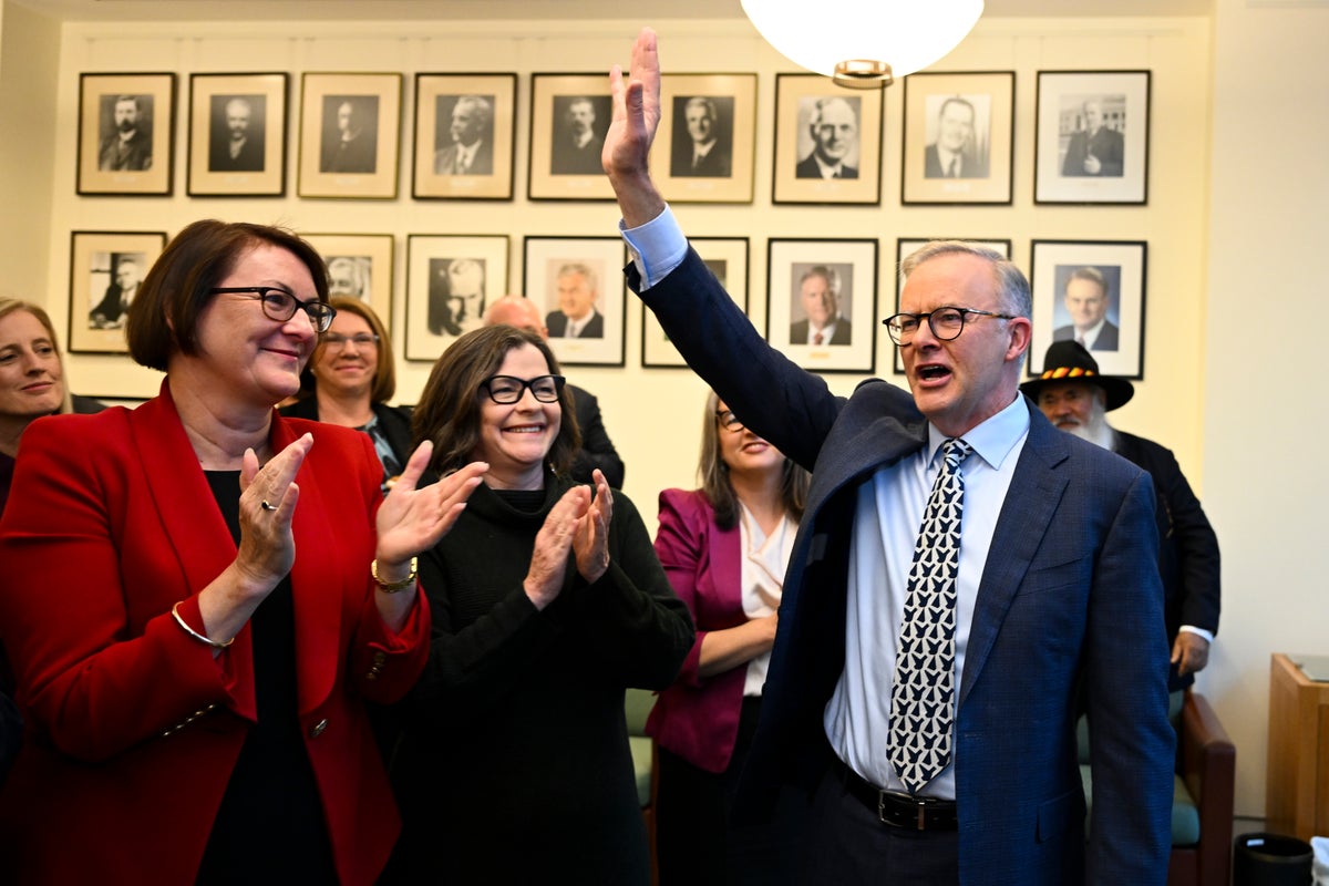 Australia’s Labor Party wins enough seats to govern alone