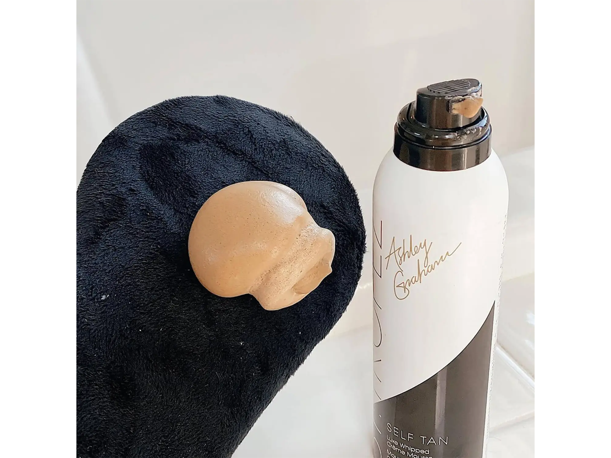 St.Tropez Tan x Ashley Graham limited edition ultimate glow kit- Was £38 now £22.80, Lookfantastic.com.png